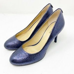Michel KORS patent leather heels. comfortable.